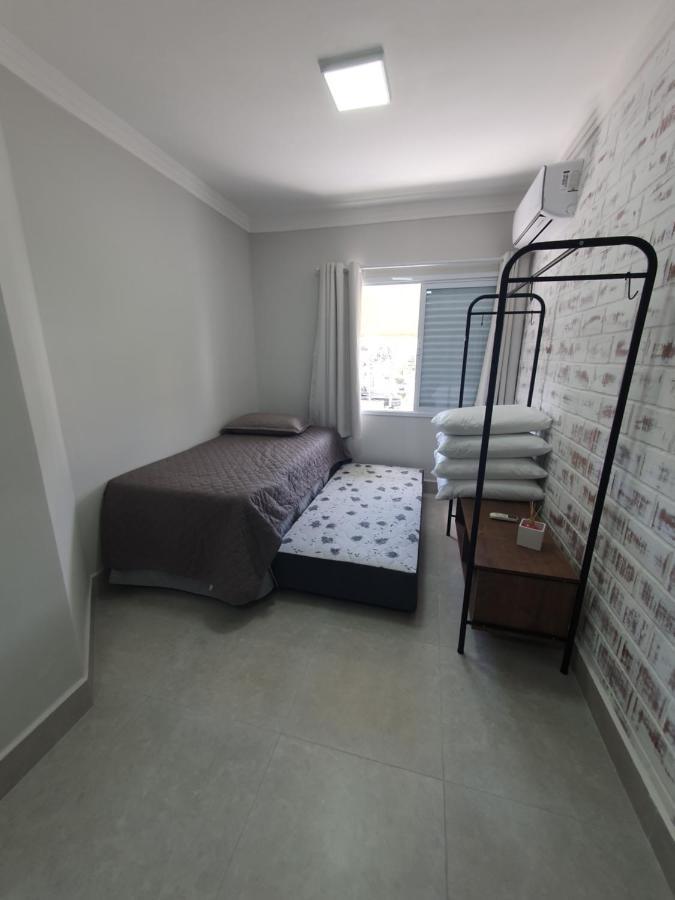Lindo Duplex Guaruja 2 Quartos A 300 Mts Praia Enseada מראה חיצוני תמונה