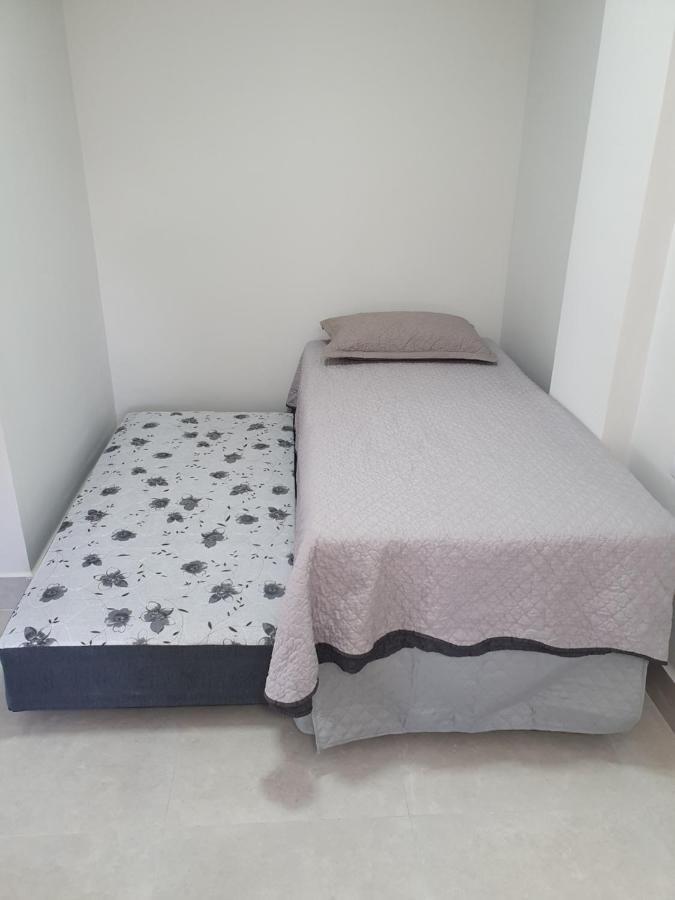 Lindo Duplex Guaruja 2 Quartos A 300 Mts Praia Enseada מראה חיצוני תמונה